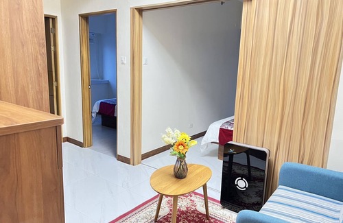 669 Ermita Apartamento | Deluxe Business Suite with Sea View
