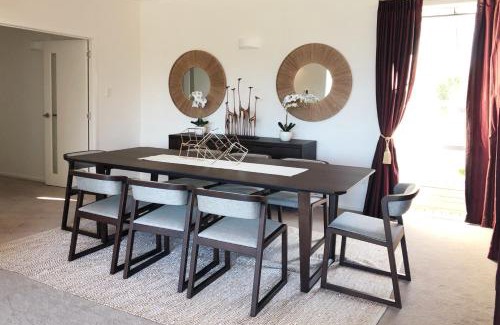 Gulf Harbour Casa | Deluxe Coastal Home & Award-winning Golf