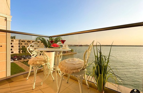 Constanta Apartamento | Deluxe Criss Solid Residence Mamaia