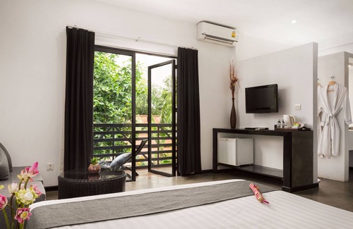 Siem Reap Complejo | Deluxe Double Room with private balcony - free breakfast