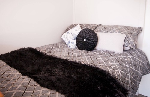 Glengarry Cabina | Deluxe Double Cabin (2 adults + 2 children)