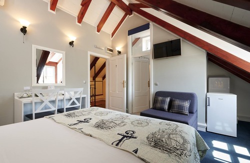 Trogir Hotel | Habitación doble de lujo en el centro histórico de Trogir