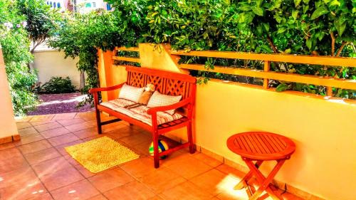 Golf Bahia Apartamento | Deluxe garden flat near Terra-Mítica