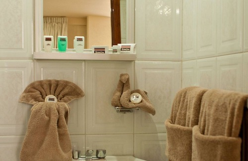 Toluca City-Centre Casa | Deluxe King size Bedroom