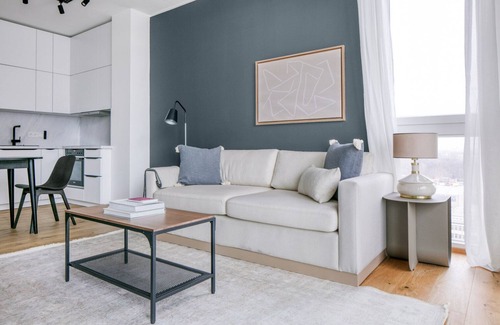 Erdberg Apartamento | Deluxe Landstraße 1BR w/ Pool & Doorman, steps to Metro U3, by Blueground