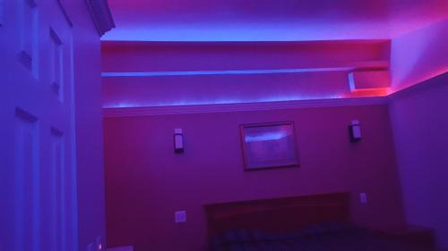Downey Hotel | Deluxe Motel, Los Angeles Area