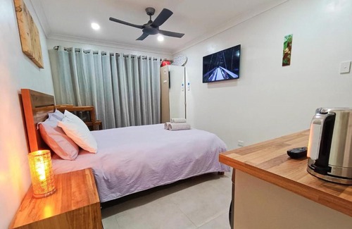 Holmview Apartamento | Deluxe Queen Studio New