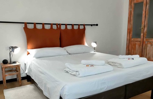Seregno Casa | DELUXE ROOM - BETWEEN MILAN AND COMO LAKE