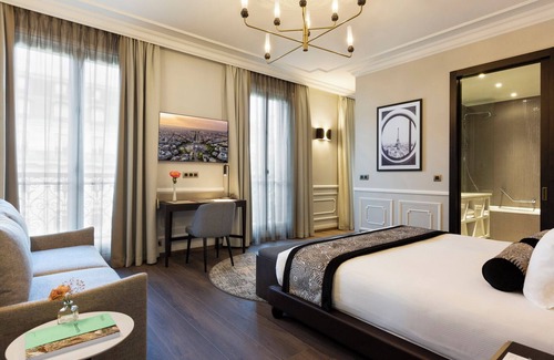 Chaillot Apartamento | Deluxe Room In the Heart Of Tour Eiffel Paris