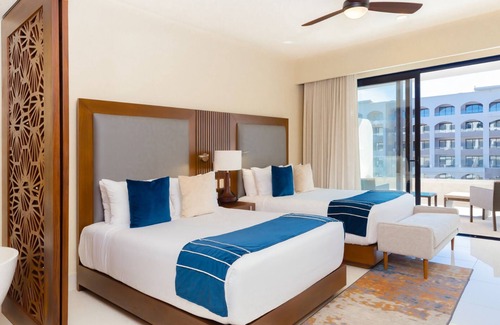 Cabo San Lucas Hotel | Estudio Deluxe ✩ 549 ft² ✩ Impresionante puesta de sol ✩ Terraza privada