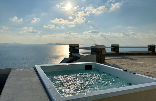 Agios Stefanos Villa | Suite Luna de Miel @ LMB Mykonos