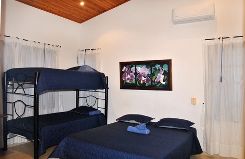 Girardot Chalet De Esquí | Chalet deluxe con piscina privada ideal para familia y amigos