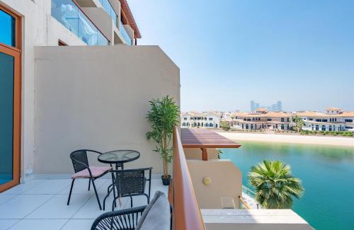 Palm Jumeirah Apartamento | Deluxe Waterfront Unit in Heart Of Dubai Palm Jumeirah