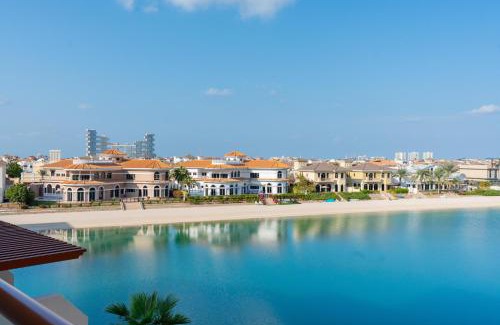 Palm Jumeirah Apartamento | Deluxe Waterfront Unit in Heart Of Dubai Palm Jumeirah