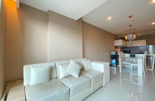 Braga Apartamento | Deluxe & Well Appointed 2BR at El Royale Apartment