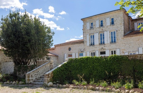 Vertheuil Casa | Demeure Avec Piscine au Coeur du Médoc Entre Vignes et Océan