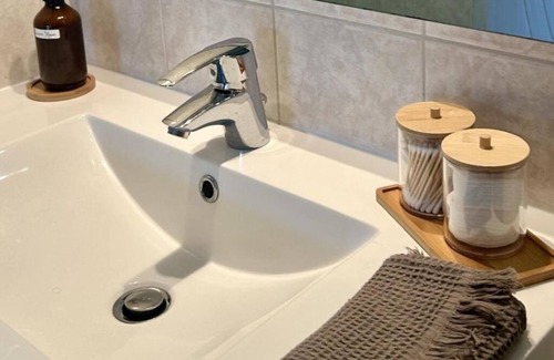 Plassac Cama Y Desayuno | Demeure de l'Estuaire : Twin Room with Private Bathroom