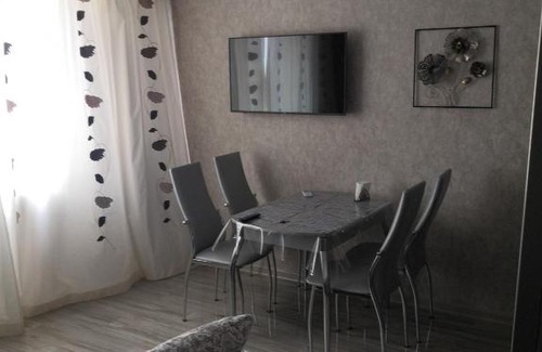 Adler City Centre Apartamento | Demokraticheskaya 45