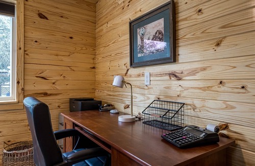 Rockport Casa | .Dena`ina Cottage - 2 Bed 2 Bath Pet Friendly