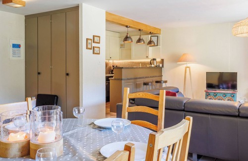 Noveli Apartamento | Dents Rousses B4 by Interhome