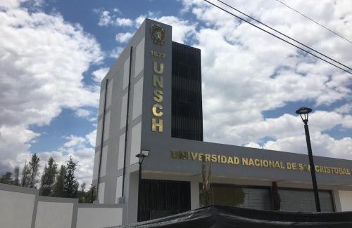 Ayacucho Apartamento | Depa en 1er piso,cochera, close to the plaza and UNSCH