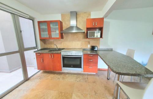Bosques de las Lomas Apartamento | Depa en Bosques de las Lomas con lindo jardin