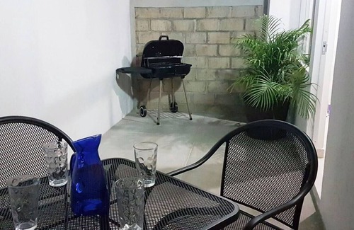 San Pedro Tlaquepaque Apartamento | Depa en planta baja en el Corazón de Tlaquepaque