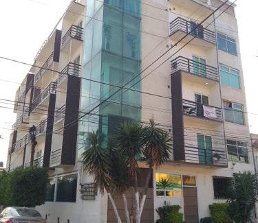 Venustiano Carranza Apartamento | Depa Frente al aeropuerto hasta 12 Huéspedes