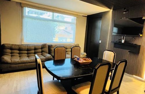 Venustiano Carranza Apartamento | Depa Frente al aeropuerto hasta 12 Huéspedes