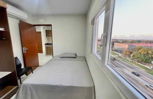 Santa Cruz Apartamento | Departamentos cerca del Aeropuerto y sobre AV con Piscina WiFi Moderno