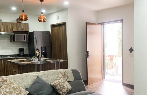 San Pedro Tlaquepaque Casa | Departamento Loma Bonita