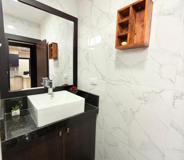 Machala Apartamento | Departamento 2 habitaciones 2 baños completos