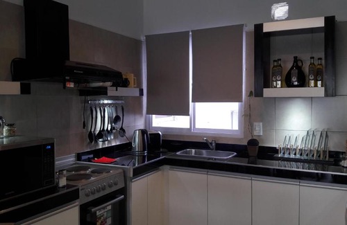 Las Heras Apartamento | Departamento BOUTIQUE DE DISEÑADOR " TERRAZA 26 " con Cochera - Vista a la Montaña