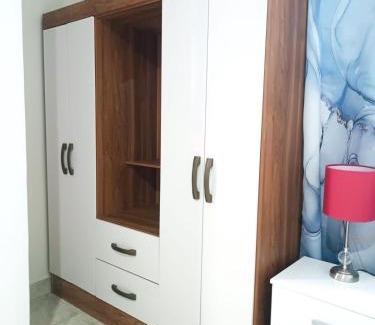 Monserrate Apartamento | Departamento céntrico de estreno con cochera