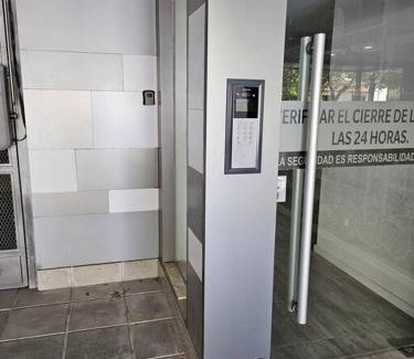 Neuquen Apartamento | Departamento céntrico, moderno y confortable