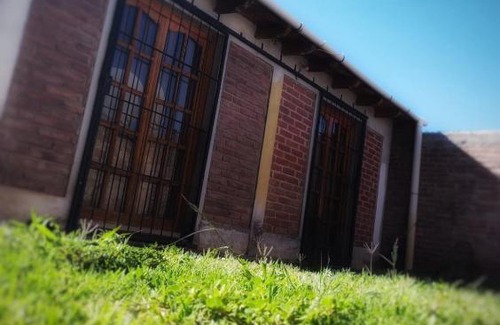 Vista Flores Apartamento | Departamento Cómodo e impecable en Tunuyán a metros de restaurantes , acceso a Manzano historico - capacidad 4 personas