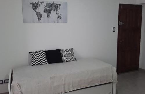 Bahia Blanca Apartamento | Departamento centrico con cochera