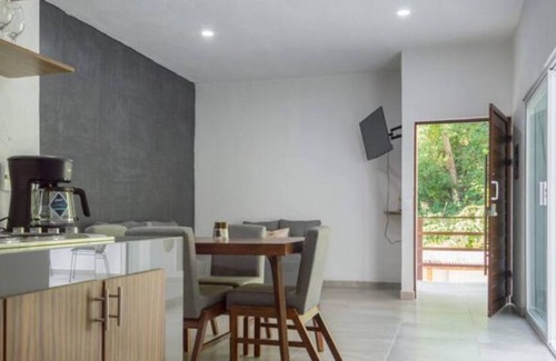 Peninsulas de Santiago Apartamento | Departamento con balcon, asador y alberca a 1 minuto de la playa