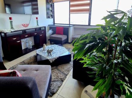 Puerto Santa Ana Apartamento | Departamento Doble con vista a la ciudad y Rio