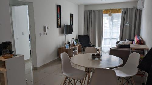 Villa Carlos Paz Apartamento | DEPARTAMENTO Edificio LEONARDO