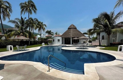 Club Santiago Apartamento | Apartment in Private Condominium, Club Santiago Manzanillo