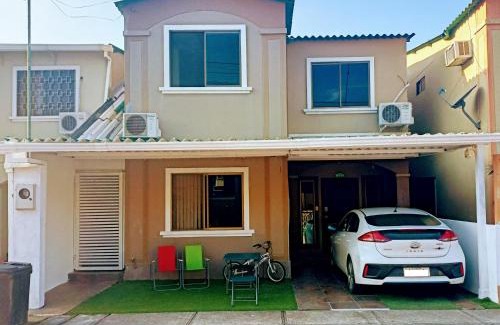 La Aurora Apartamento | Departamento entero de 3 dormitorios en urbanización privada con garaje y seguridad 24h