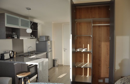 San Miguel Apartamento | Departamento estudio full equipado central con estacionamiento incluido