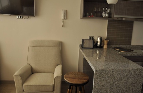 San Miguel Apartamento | Departamento estudio full equipado central con estacionamiento incluido