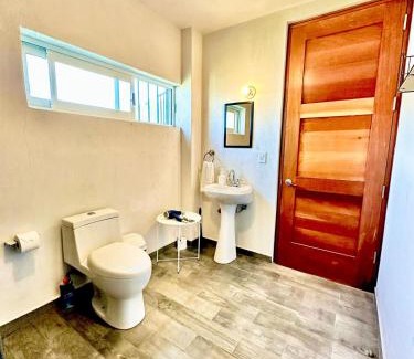 Los Cabos Apartamento | Departamento grande y centrico, con 3 recámaras y 2 baños completos.