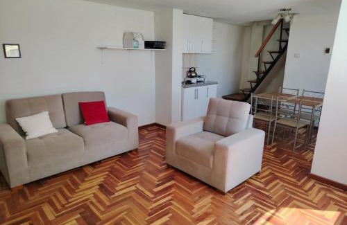 Puno Apartamento | departamento "Mada guest house"
