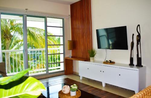 Playa Diamante Apartamento | Departamento Mayan Lakes T9 - Albercas, club de playa, tenis, pádel y más