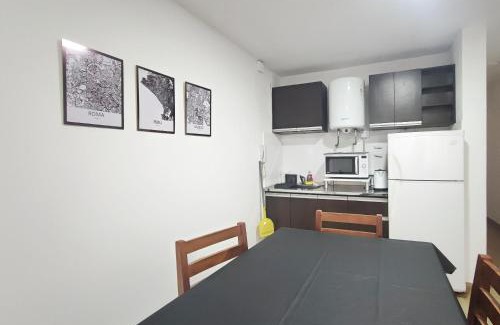Cordoba Apartamento | DEPARTAMENTO SIMPLE CALLE CASEROS A POCAS CUADRAS DEL CENTRO Y A UNA CUADRA DEL SHOPPiNG