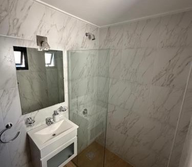 La Plata Apartamento | Departamento super luminoso - Zona 12 y 38