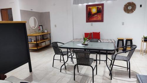 La Banda Apartamento | Departamento temporario Banda para 4 personas a 5 min del estadio madre de ciudades y del nodo tecnologico